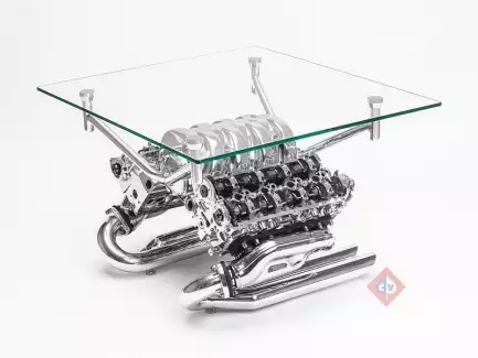Konferenční stůl z hlav a sání motoru Audi A8  s vysokým leskem