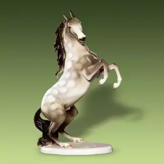 Figurální a ozdobný porcelán Kůň V