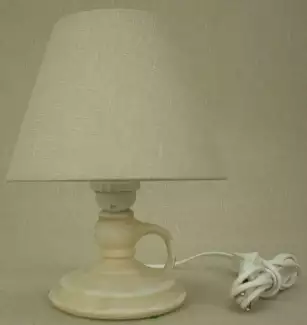 Lampa svícen s vysokým podílem ruční práce