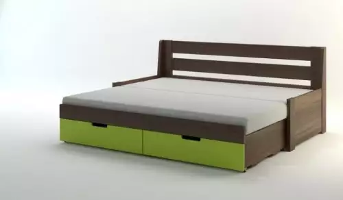 Kvalitní postel s matraci na každodenní spaní