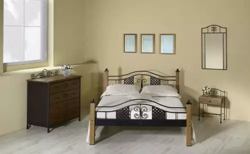Klasická kovová dvojlůžková postel Ellen