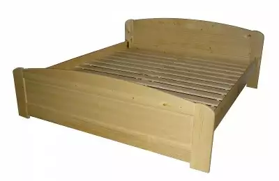 Dvoulůžková postel z masivu Pavla - SKLADEM