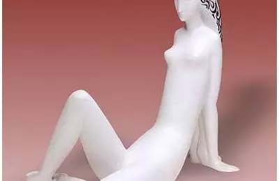 Dekorativní porcelánová figura o výšce 22,3 cm Akt Anita