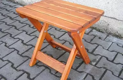 Zahradní skládací stolička Avril