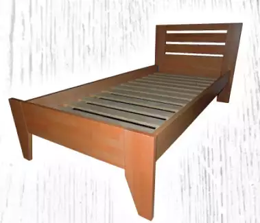 Jednolůžková postel z masivu Bruno 90