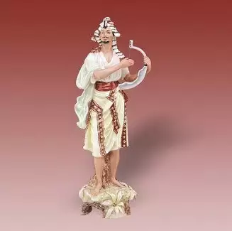 Porcelánová figura o výšce 42 cm Cikán
