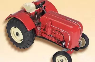 Dětská hračka v měřítku 1:25 Traktor KVP 01