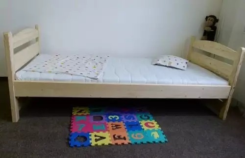 Dětská smrková postel Linda - masivní