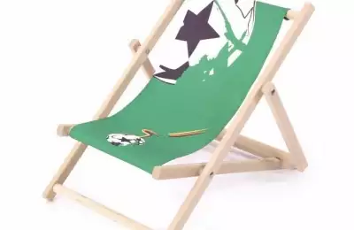 Dřevěné reklamní lehátko pro děti s potahem bez područek