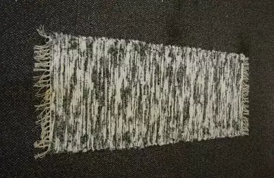 Ručně tkaný koberec 50 x 120 cm bílá + světle šedý melír