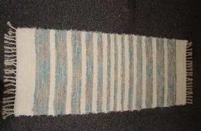 Ručně tkaný koberec 50 x 120 cm béžový pruh + tyrkysová a šedá