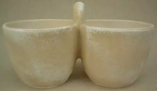 Dvojobal šálek s uchem 2x13 o výšce 14 cm