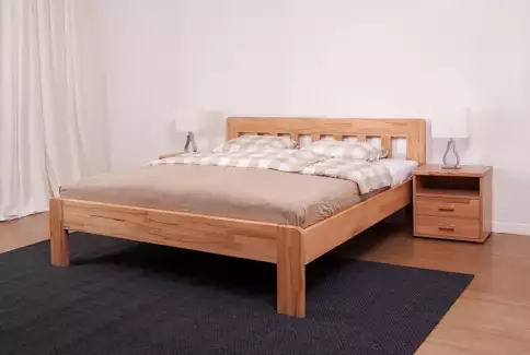 Zvýšená postel Ennie Dream z imitace dřeva s rovnými rohy