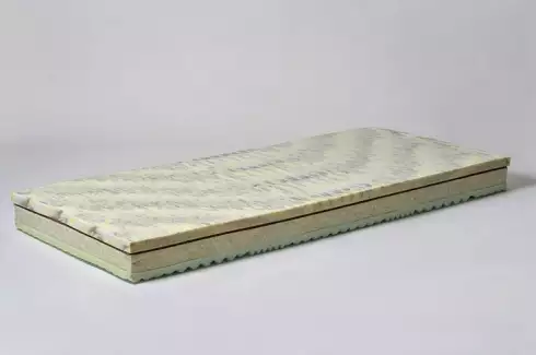 Sendvičová matrace vytvořena na nosnost až 150 kg