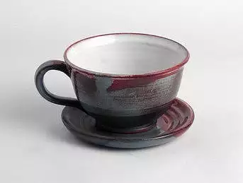 Hrnek Ša-Po otevřený z vysoce užitkové keramiky