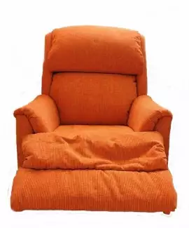 KUBA -polohovatelné křeslo s podnožníkem skladem