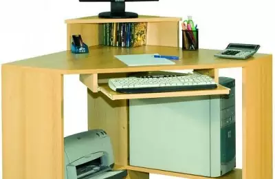 Jednoduchý malý PC počítačový stůl rohový AKCE Jan