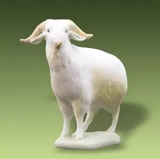 Bílá porcelánová figura o výšce 8,5 cm Kozoroh