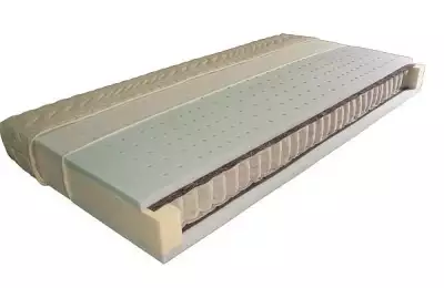 Kvalitní pružinová matrace s taštičkovou pružinou z perforovaných HR pěn PENA