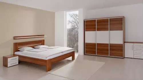Kompletní sestava nábytku do ložnice v odstínu bílého lamina