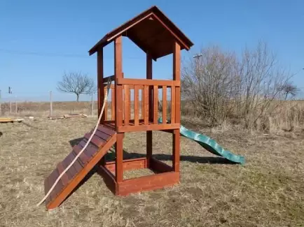 Lukáš věž s náběhem a skluzavkou