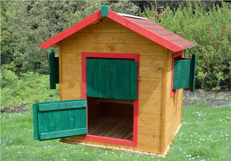 Masivní smrkový dětský domeček Pavlík