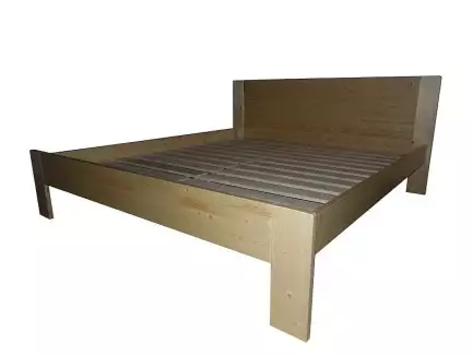 Bytelná manželská postel z masivního dřeva s plným čelem Michaela