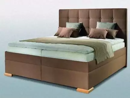 Zvýšená dvoulůžková postel s úložným prostorem výšky až 70 cm Miluše
