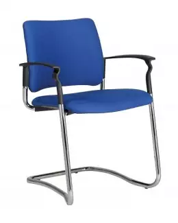 Moderní židle s područkami a čalouněným sedákem a opěrákem Ron