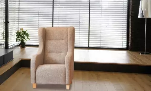 Vysoký čalouněný ušák s bederní výztuhou Béďa