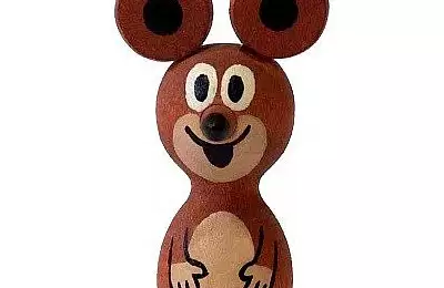 Dřevěná figurka myšky s magnetem