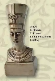 Figurální a ozdobný porcelán o výšce 12 cm Nefertiti II