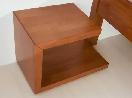 Noční stolek se zásuvkou Z40