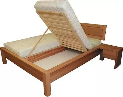 Masivní manželská postel Pavlína s výklopným úložným prostorem