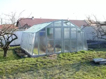 Pozinkovaný skleník Variant typu M 4,5