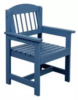 Robustní křeslo na chalupu 01