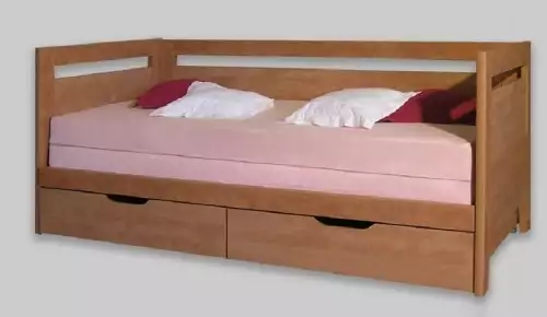 Rozkládací postel Marek z dubového dřeva s vysokými čely