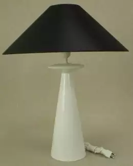 Černé stínidlo látkové zpevněné drátem o výšce 18 cm