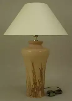 Béžová stolní lampa Diana velká s mosazí