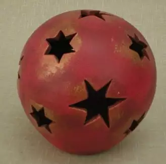 Ozdobná bytová keramika svícen koule s výřezy