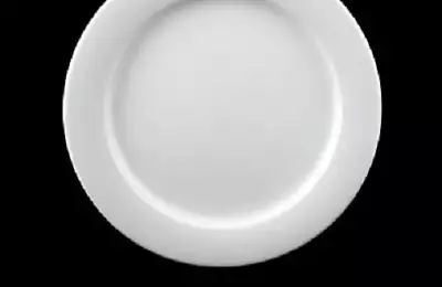 Kvalitní talíř mělký pro seniory v různých provedeních