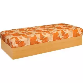 Zpevněná válenda masivním roštem s úložným prostorem Uršula