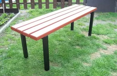 Venkovní lavička kovová kostra + masivní dřevo Lucie