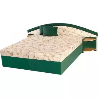 Zpevněné dvojlůžko s nočním stolkem a ÚP Vivian