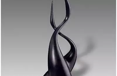 Ozdobná porcelánová figura o výšce 38 cm Volavky