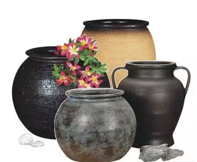 Zahradní váza z keramiky ve více rozměrových variantách Franská
