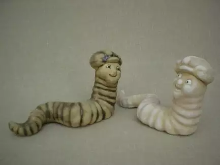 Plazící žížala vhodná na zahradu