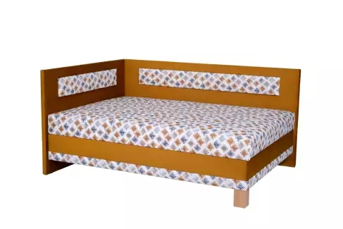 Francouzská rohová postel s prošitým potahem matrace a rohovými čely