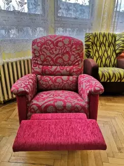 Polohovací křeslo do obýváku - SKLADEM Adéla