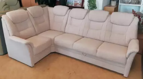 Kvalitní rohová sedací souprava v rozměru 165 x 275 cm Skladem Kilián